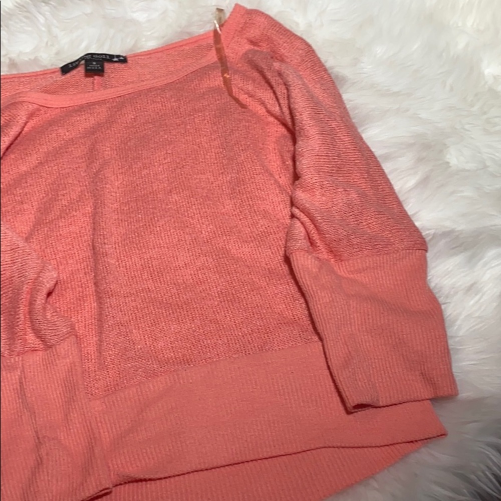 blouse - Picture 5 of 8
